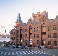 Ken Done Gallery - Accommodation NT