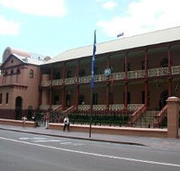 Parliament House - Accommodation NT