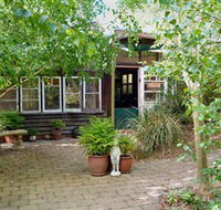 Gumnut Hideaway Gallery - NT Tourism