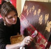 Naomi Crowther Gallery - Accommodation NT