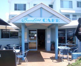 Breakers Cafe And Restaurant - Accommodation NT 0