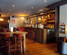 Bottlerocket Bar And Cafe - Accommodation NT 0