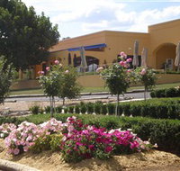 Shaw Vineyard Estate - Accommodation NT