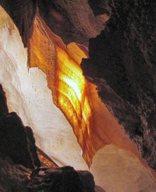 Careys Cave - Accommodation NT 1
