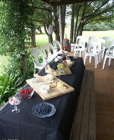 Toppers Mountain Wines - Accommodation NT 4
