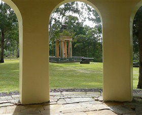 Bailey's Sydney - Tours For People Who Don't Like Tours - Accommodation NT 4