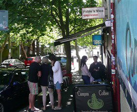 Bailey's Sydney - Tours For People Who Don't Like Tours - Accommodation NT 8