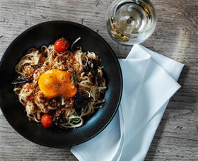 The Governor's Table Bar & Dining - Accommodation NT 2