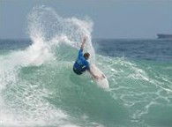 ISurf Newcastle Surf School - Accommodation NT 1