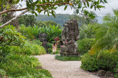Crystal Castle & Shambhala Gardens - Accommodation NT 4