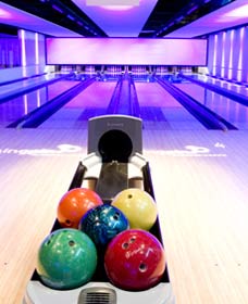 Kingpin Bowling Lounge - Accommodation NT 0