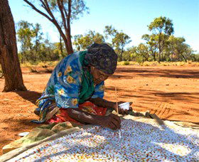 The Artery Aboriginal Art - Accommodation NT 1