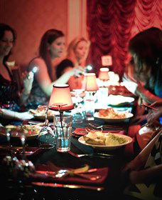 The Magicians Cabaret - Accommodation NT 3