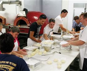 Vesuvio WoodFire Cooking Classes - Accommodation NT 1