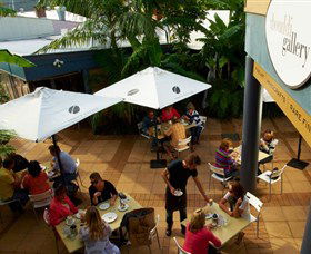 Bouddi Gallery - Contemporary Aboriginal Art - Accommodation NT 7