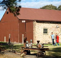 Gledswood Homestead and Winery - Accommodation NT