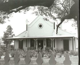 Travel Charm - Accommodation NT 0