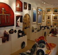 Articles Fine Art Gallery - Accommodation NT