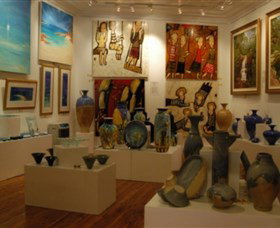 Articles Fine Art Gallery - Accommodation NT 1