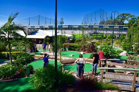 Thornleigh Golf Centre - Accommodation NT 11