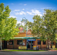 Crown Hotel Wentworth - NT Tourism