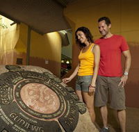 Warradjan Cultural Centre - Accommodation NT