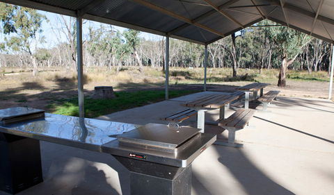Yanga Woolshed Picnic Area - NT Tourism 0