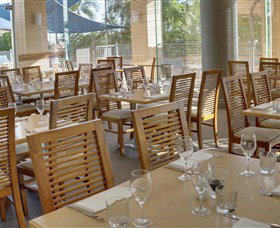 Finz Restaurant And Bar - Accommodation NT 2