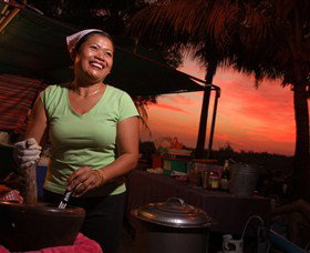 Mindil Beach Sunset Markets - Accommodation NT 1