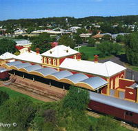 DUNERA  MUSEUM - Hay Internment and Prisoner of War Camps Interpretive Centre - Accommodation NT