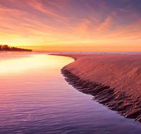 Saunders Beach - Accommodation NT