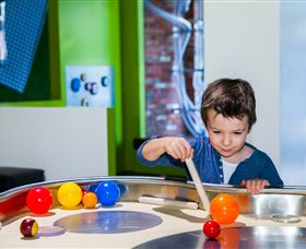 Twisted - Science At Play - Accommodation NT 3