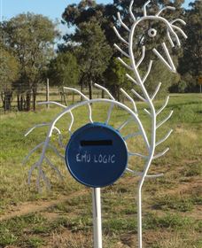 Emu Logic - Accommodation NT 3