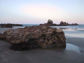 Smalleys Beach - Accommodation NT 0