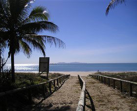 Bucasia Beach - Accommodation NT 0