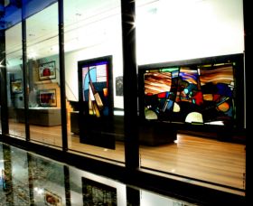 National Art Glass Collection - Accommodation NT 0