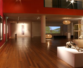 Wagga Wagga Art Gallery - NT Tourism 2