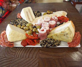 Knights Meats And Deli - Accommodation NT 1