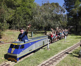 Willans Hill Miniature Railway - NT Tourism 0
