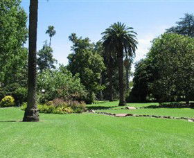 Albury Botanic Gardens - Accommodation NT 8