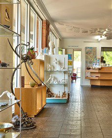 GIGS - Gateway Island Gallery And Studios - Accommodation NT 0