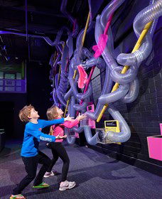 Questacon â€“ The National Science And Technology Centre - Accommodation NT 1