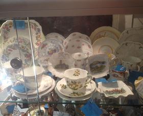 Mountain Blue Vintage Linen - Accommodation NT 1