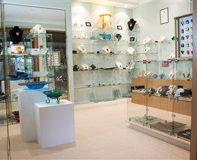 The Glass Gallery - BS Glass Art - Accommodation NT 0