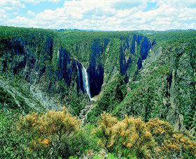 Wollomombi Falls - Accommodation NT 0