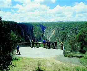 Wollomombi Falls - Accommodation NT 3