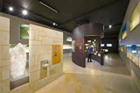 Pinnacles Desert Discovery Centre - Accommodation NT 1