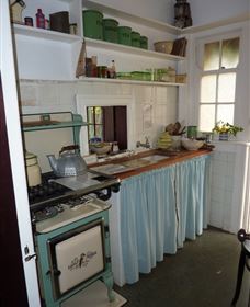 Nutcote - May Gibbs' Home - House Museum - Accommodation NT 3