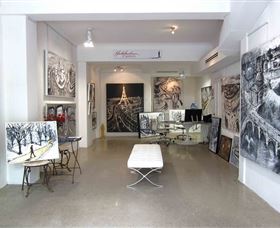 Mark Hanham Gallery - Accommodation NT 0