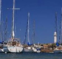 Wollongong and Harbour Lighthouse - NT Tourism